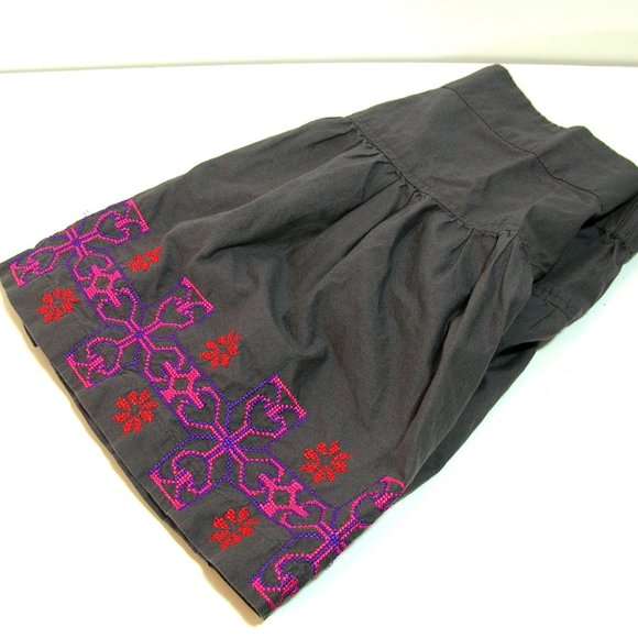 American Eagle Outfitters Dresses & Skirts - American Eagle Outfitters Y2K Embroidered Mini Skirt